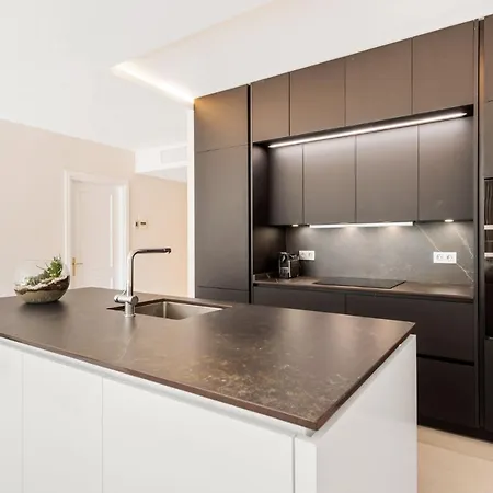 Apartment Lujoso De 2 En Banus