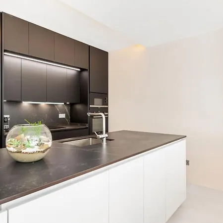 Apartment Lujoso De 2 En Banus *