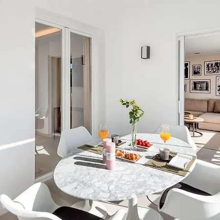 Apartment Lujoso De 2 En Banus