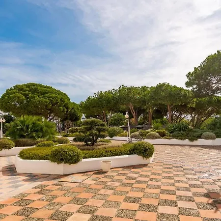 Lujoso De 2 En Banus Apartment